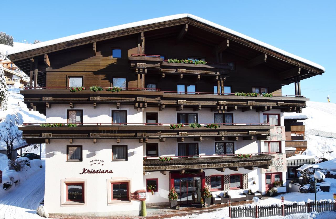 Hotel & Art Kristiana Saalbach-Hinterglemm Exterior foto